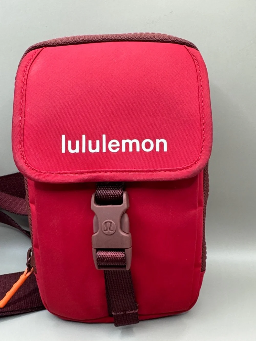 Lululemon Lunar New Year Zip-Top Crossbody Bag - Picture 6 of 11